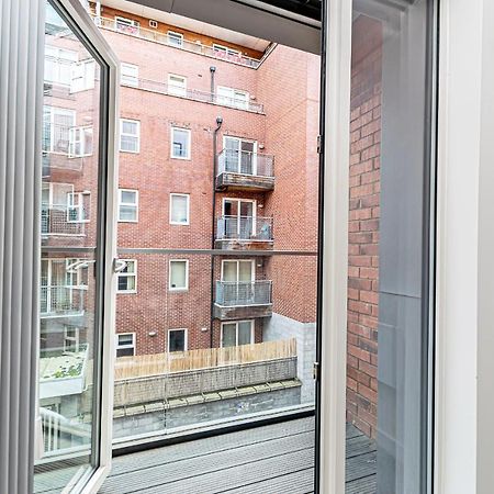 Halo House Apartments Манчестър Екстериор снимка
